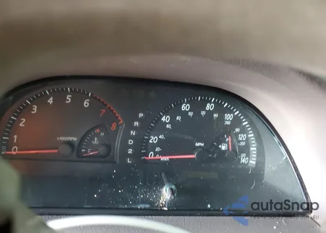 2003 Toyota Camry Le z USA, uszkodzony, nr VIN 4T1BE32K73U193332